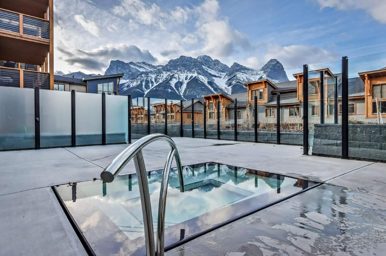 White Spruce Lodge By Spring Creek Vacations Canmore Eksteriør bilde